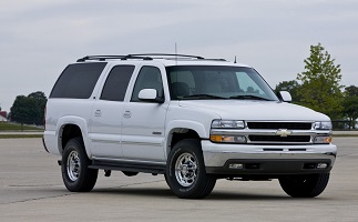 chevrolet-suburban-10-2000-2006.jpg